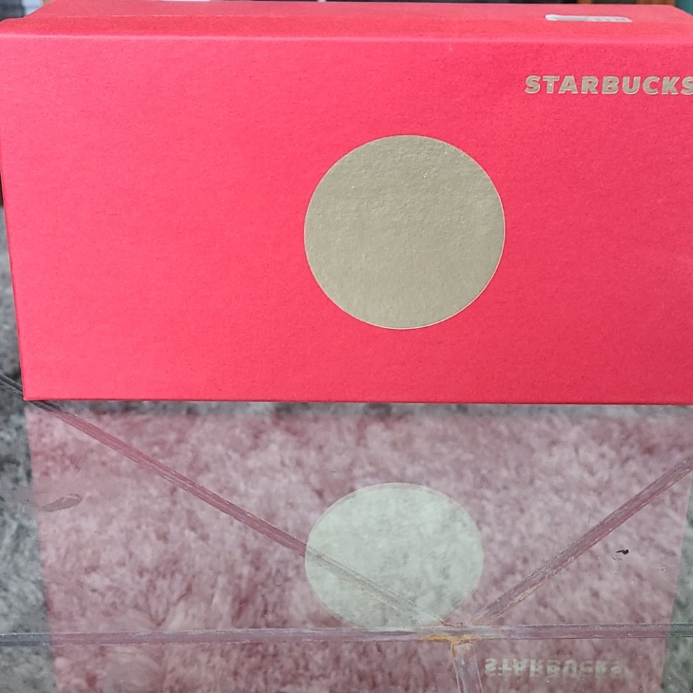 New in Box Insulated Starbucks Tumbler - Picture 4 of 4